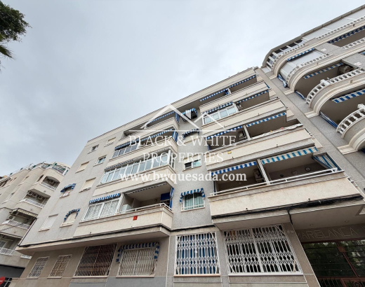 Apartament - Resale - Torrevieja - Torrevieja