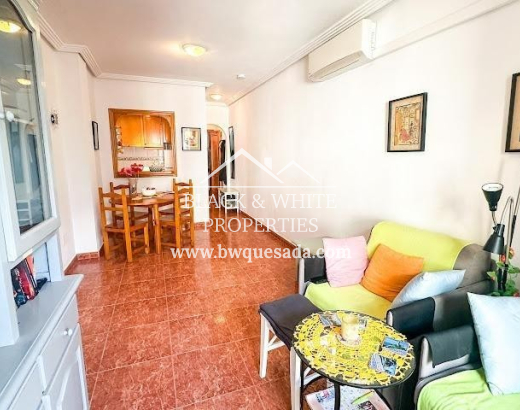 Apartment - Resale - Torrevieja - Torrevieja
