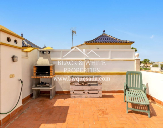 Chalet - Venta - Torrevieja - Torrevieja