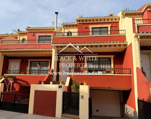 Maison de ville  - Revente - Catral - Catral