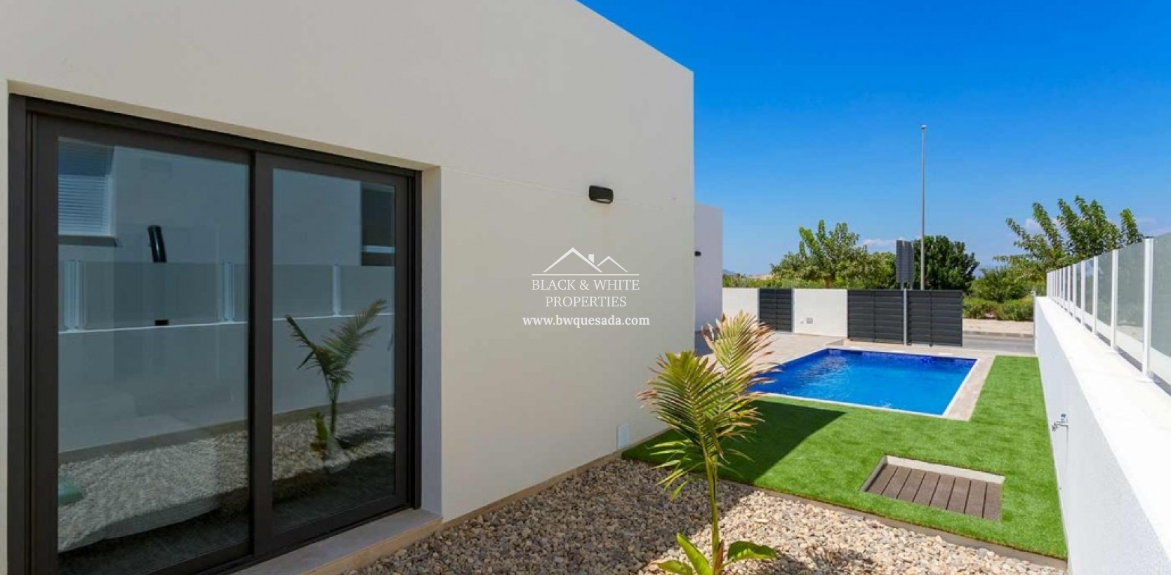 New Build - Miasto - Daya Nueva