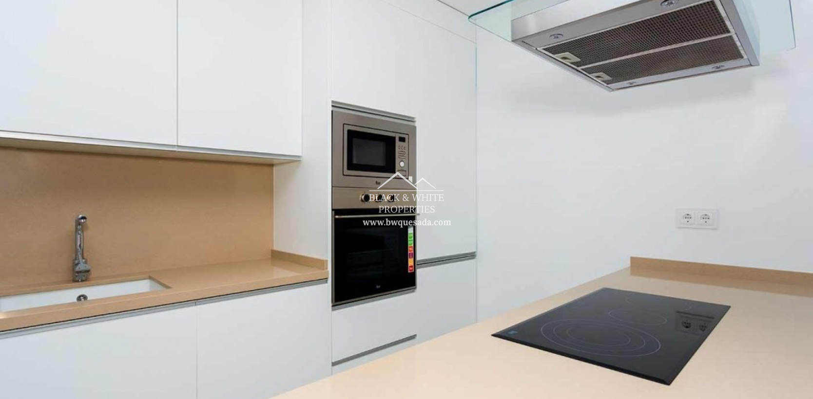 New Build - Miasto - Daya Nueva