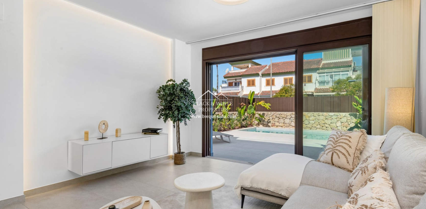 Nueva construcción  - Villa - Mil Palmeras