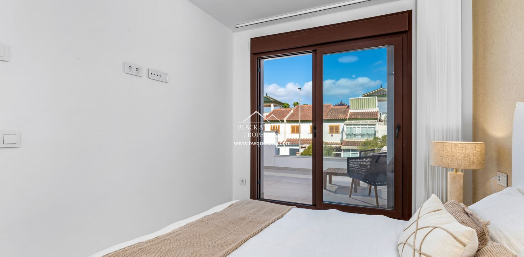 Nueva construcción  - Villa - Mil Palmeras