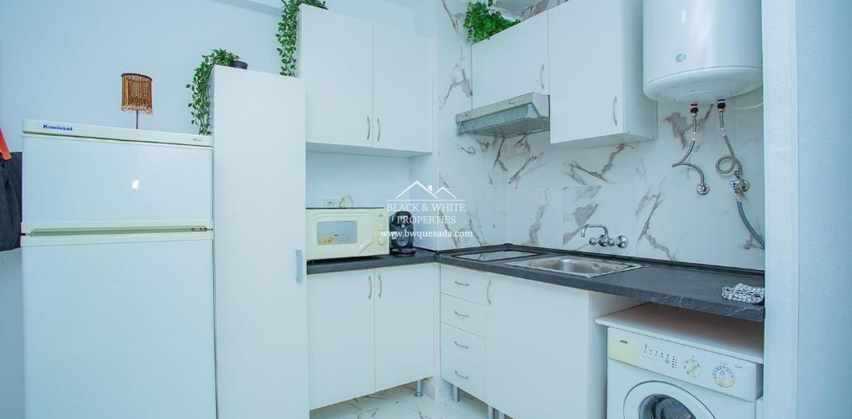 Resale - Apartament - Torrevieja - Cabo cervera