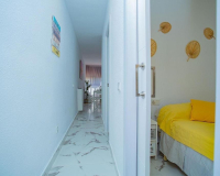 Resale - Apartament - Torrevieja - Cabo cervera