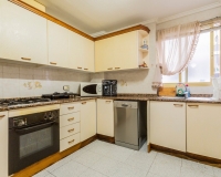 Resale - Apartament - Torrevieja - La Mata