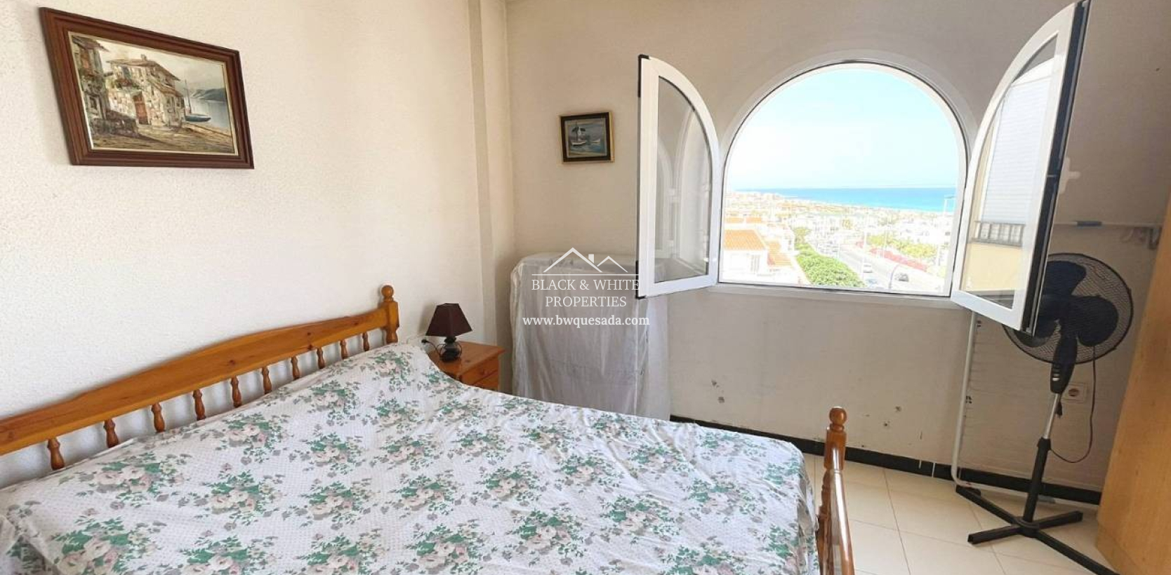 Resale - Apartament - Torrevieja - La Mata