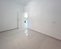Resale - Apartament - Torrevieja - Playa de los Naufragos