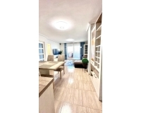 Resale - Apartament - Torrevieja - Playa del Cura