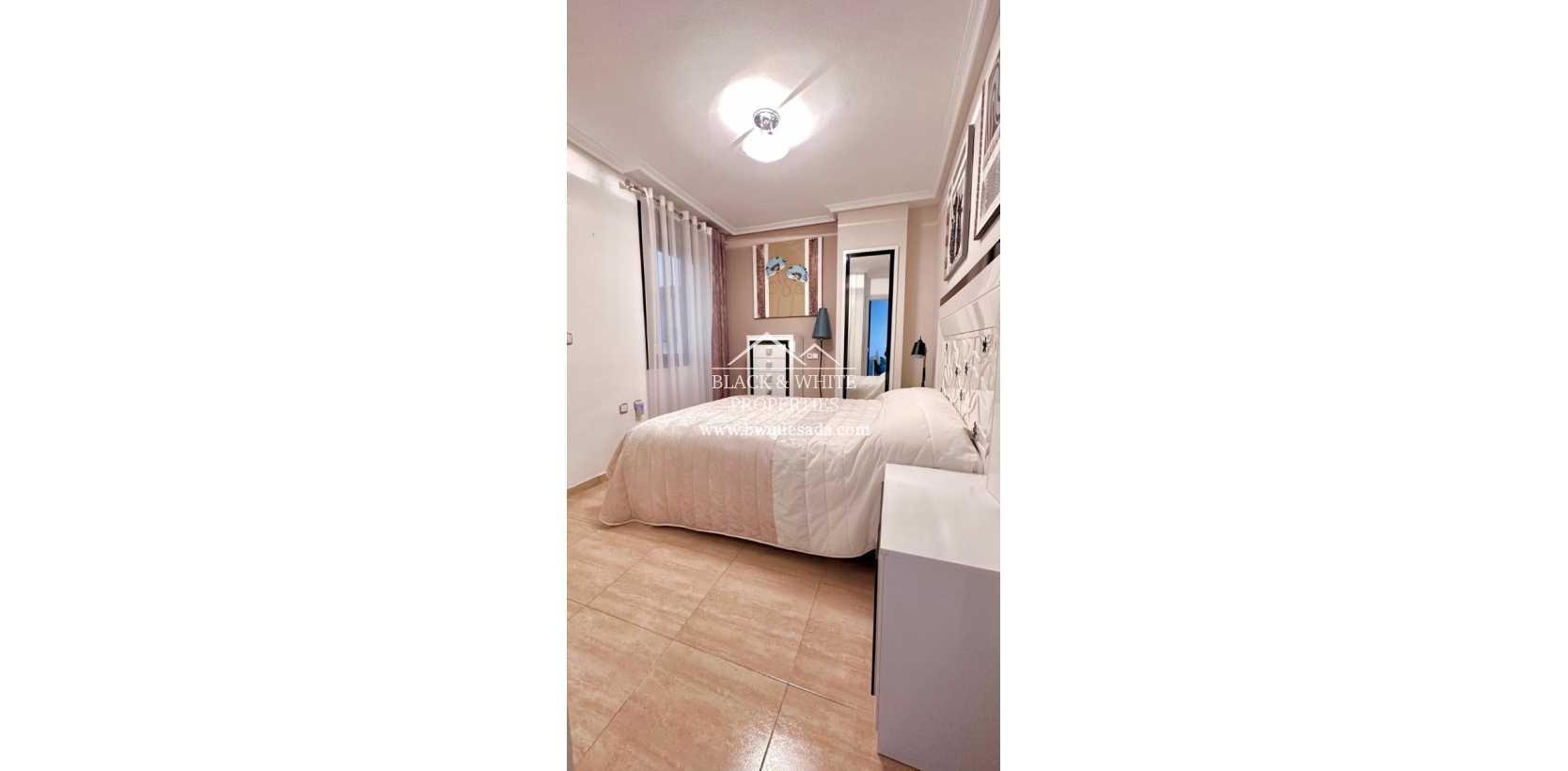 Resale - Apartament - Torrevieja - Playa del Cura