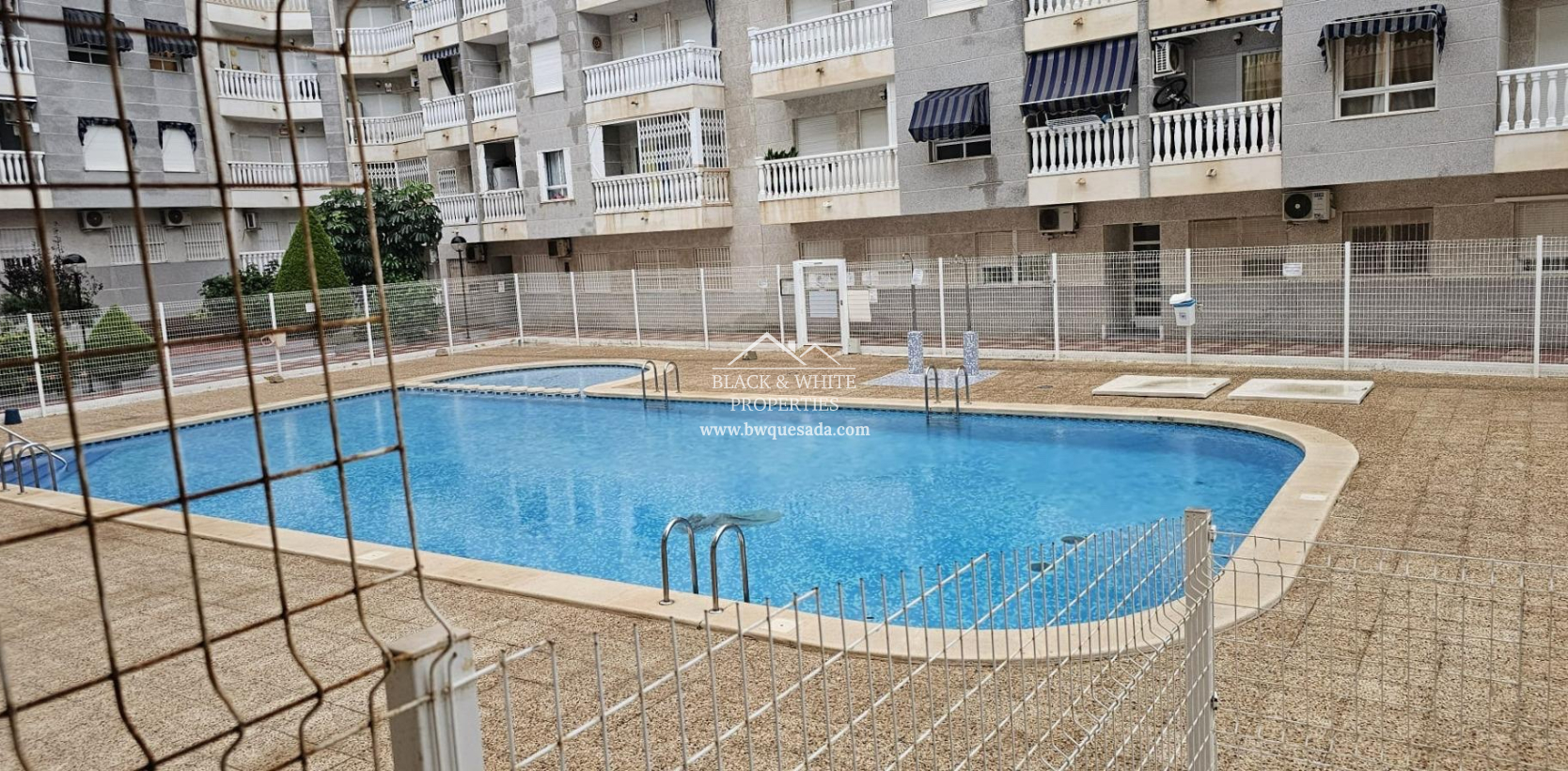 Resale - Apartament - Torrevieja - Playa del Cura