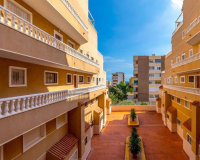 Resale - Apartament - Torrevieja - Punta prima