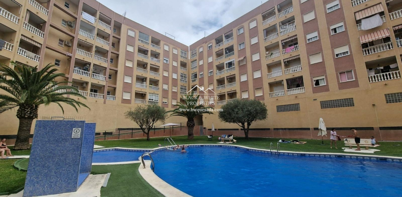 Resale - Apartament - Torrevieja