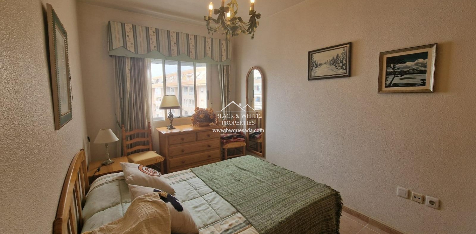 Resale - Apartament - Torrevieja