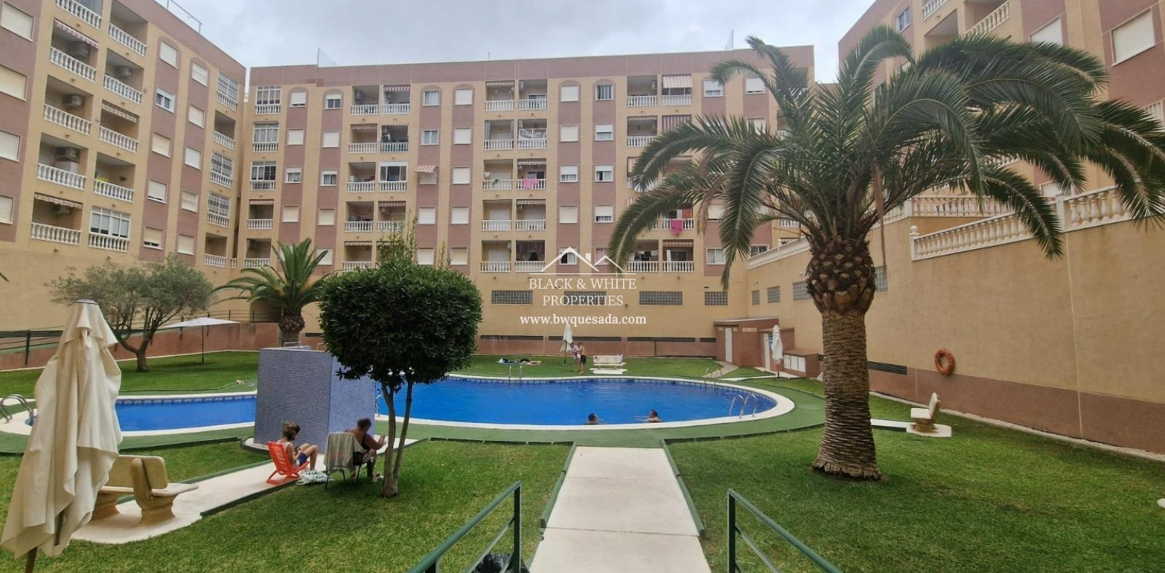 Resale - Apartament - Torrevieja