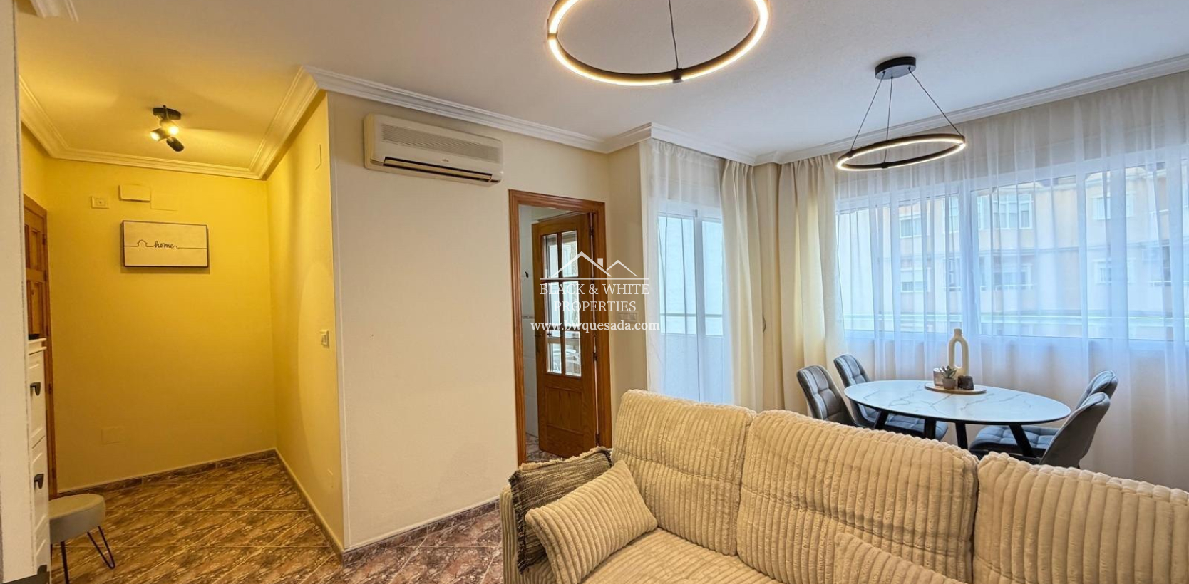 Resale - Apartament - Torrevieja