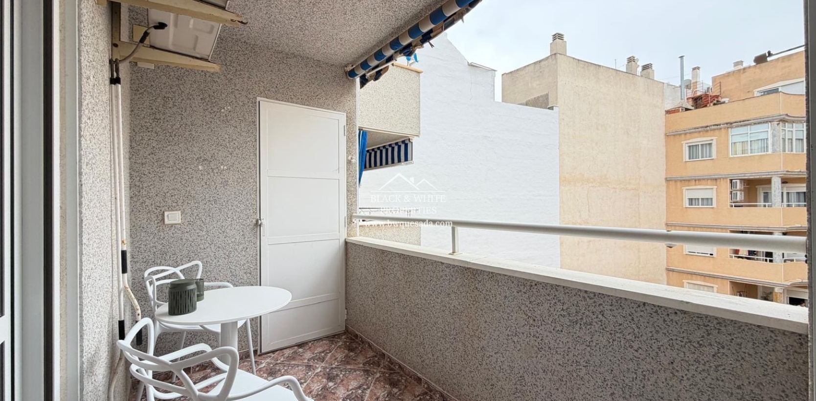 Resale - Apartament - Torrevieja
