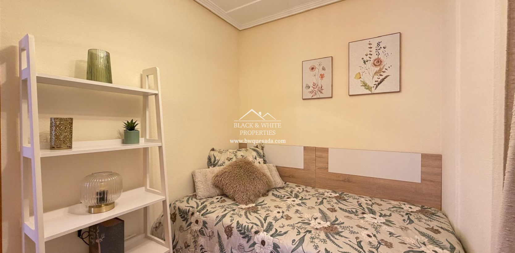 Resale - Apartament - Torrevieja