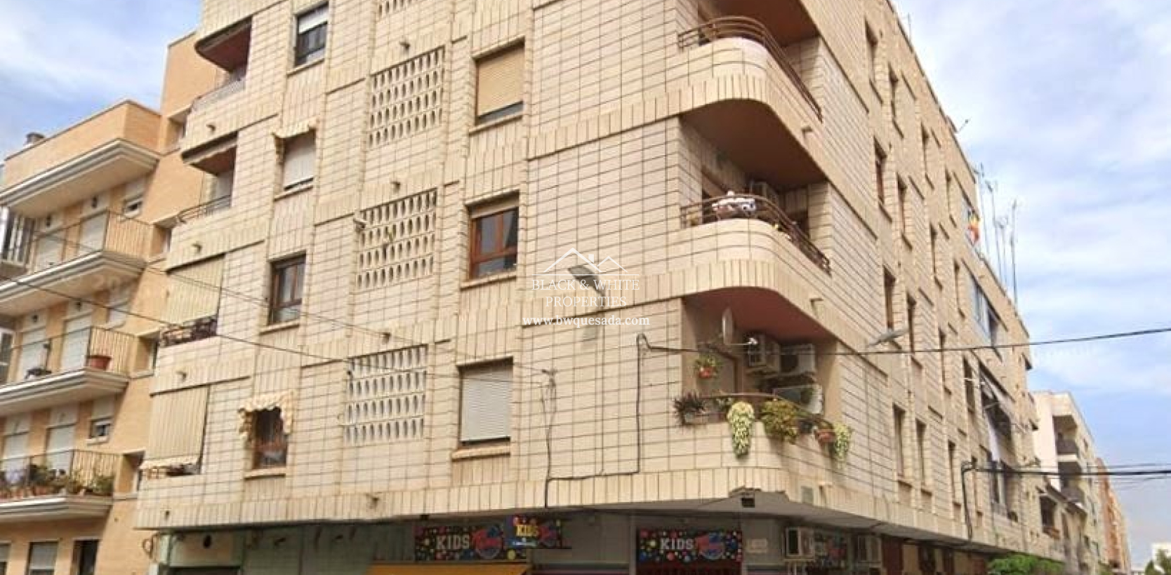 Resale - Apartment - Almoradí