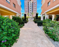Resale - Apartment - Guardamar del Segura