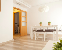 Resale - Apartment - Santa Pola