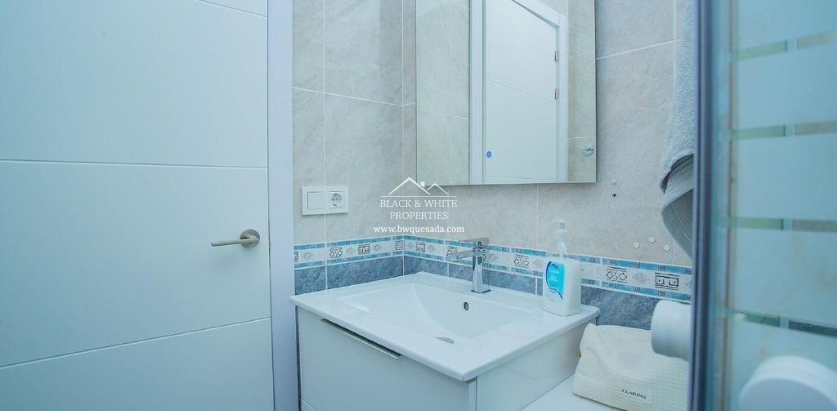 Resale - Apartment - Torrevieja - Cabo cervera