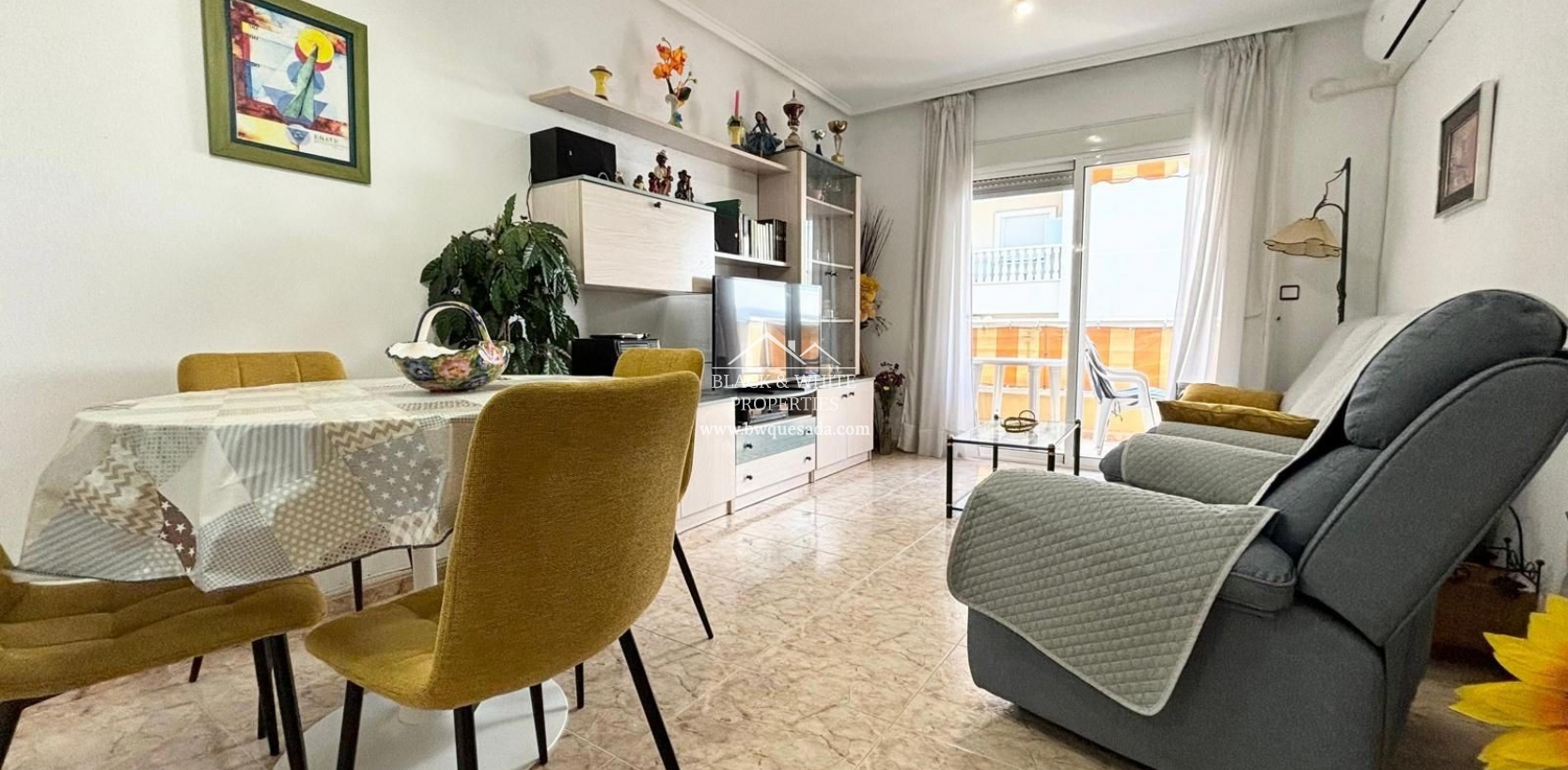 Resale - Apartment - Torrevieja