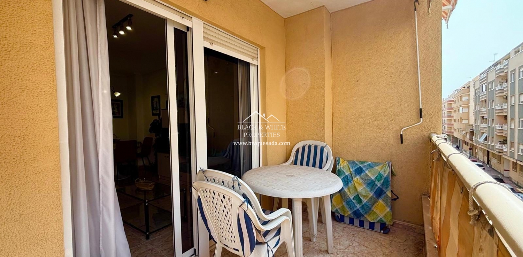 Resale - Apartment - Torrevieja