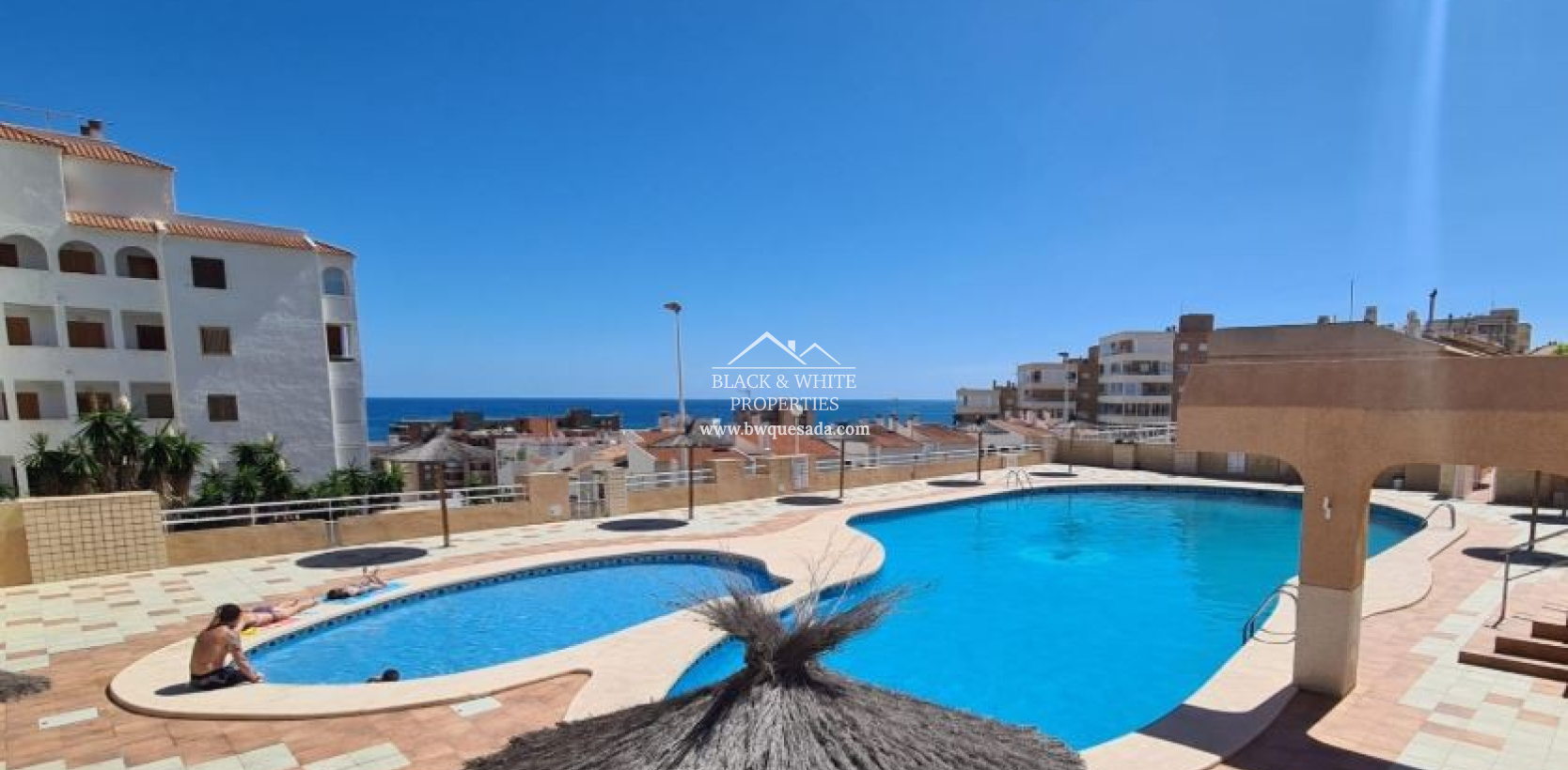 Resale - Bungalow - Arenales del Sol - Arenales