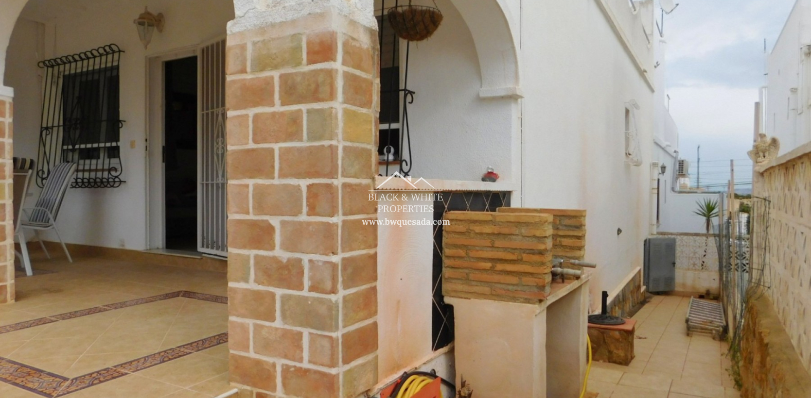 Resale - Bungalow - San Miguel de Salinas