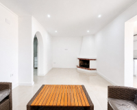 Resale - Bungalow - Torrevieja - La Siesta - El Salado -  Torreta