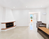 Resale - Bungalow - Torrevieja - La Siesta - El Salado -  Torreta
