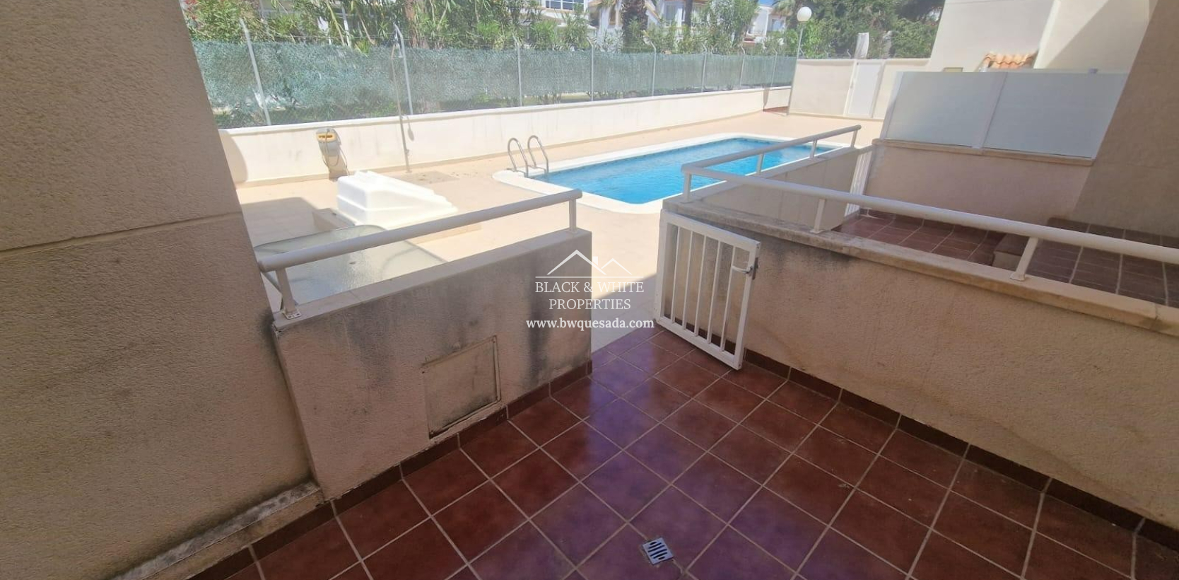 Resale - Chalet - Orihuela Costa - Villamartín