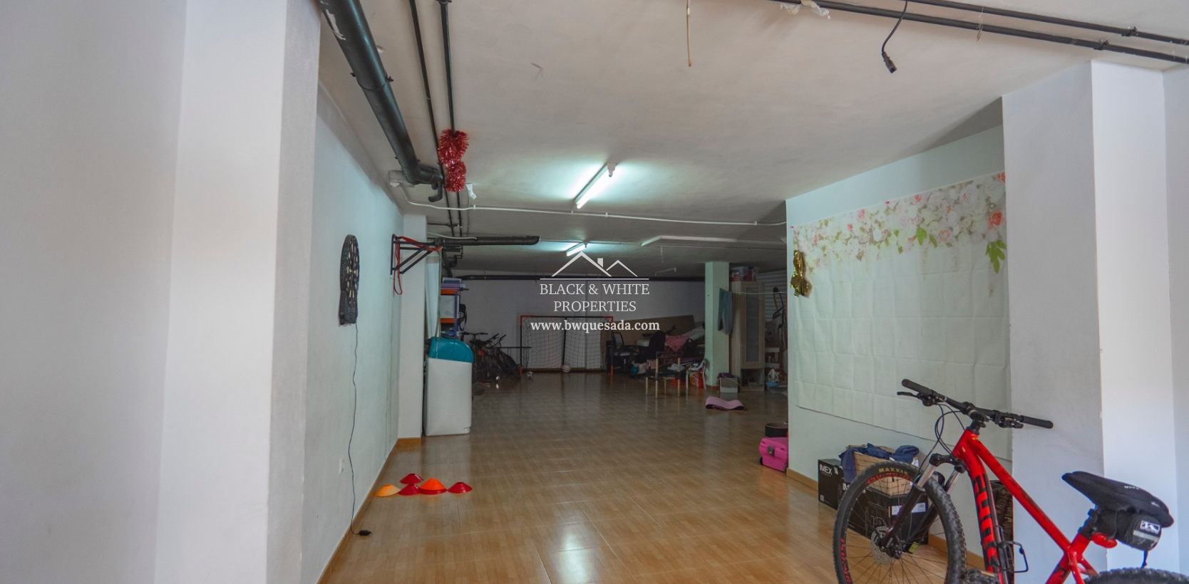 Resale - Detached House / Villa - Rafal