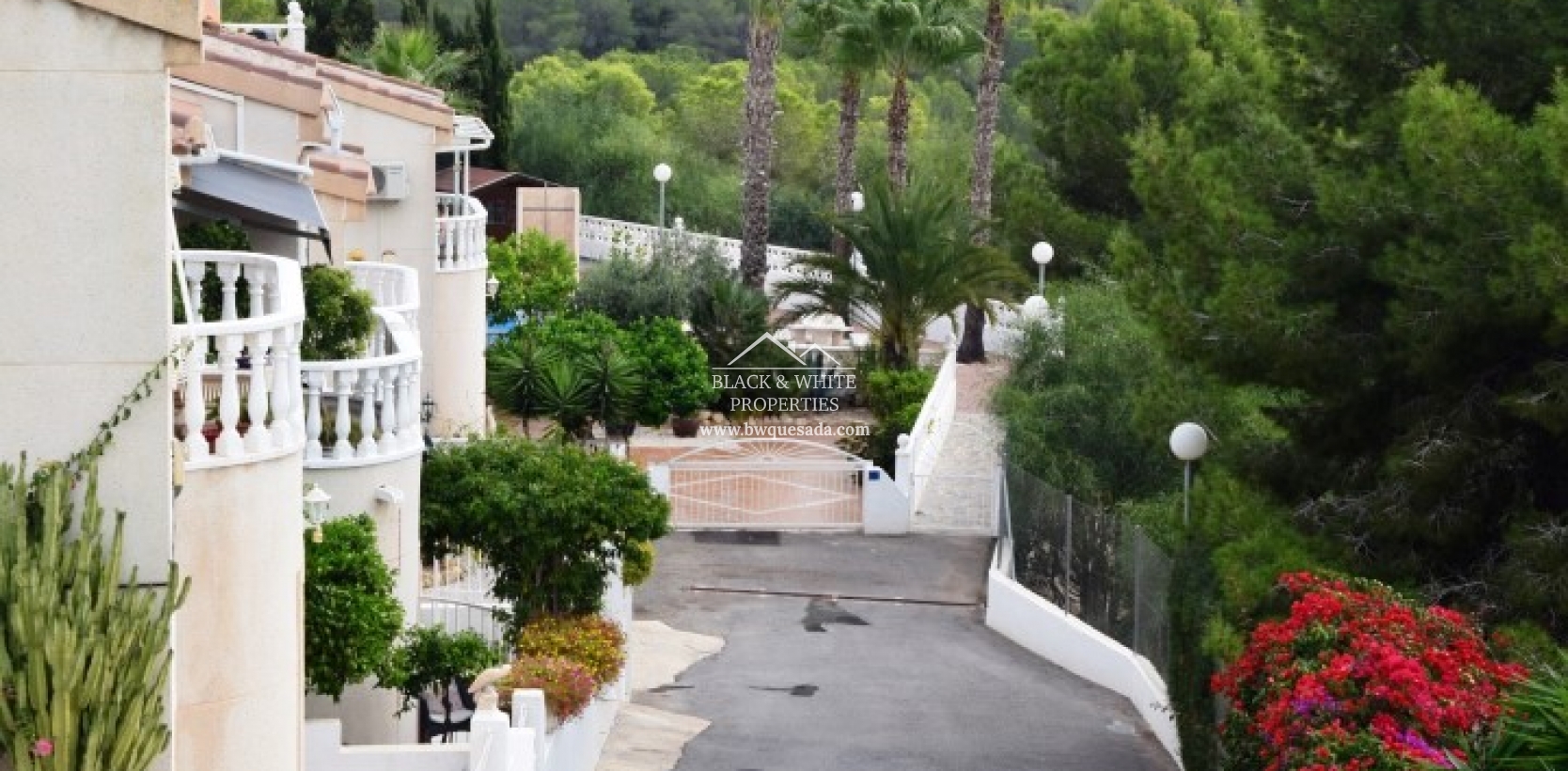 Resale - Detached Villa - Algorfa - Montemar - Saint Andrews Heights