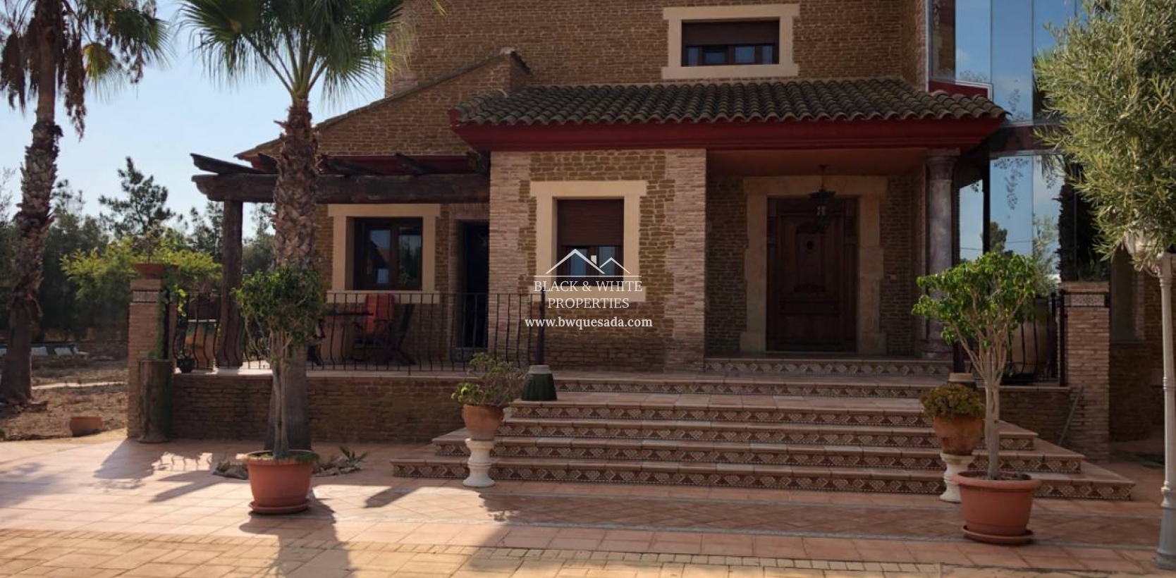 Resale - Finca / Country Property - Los Montesinos