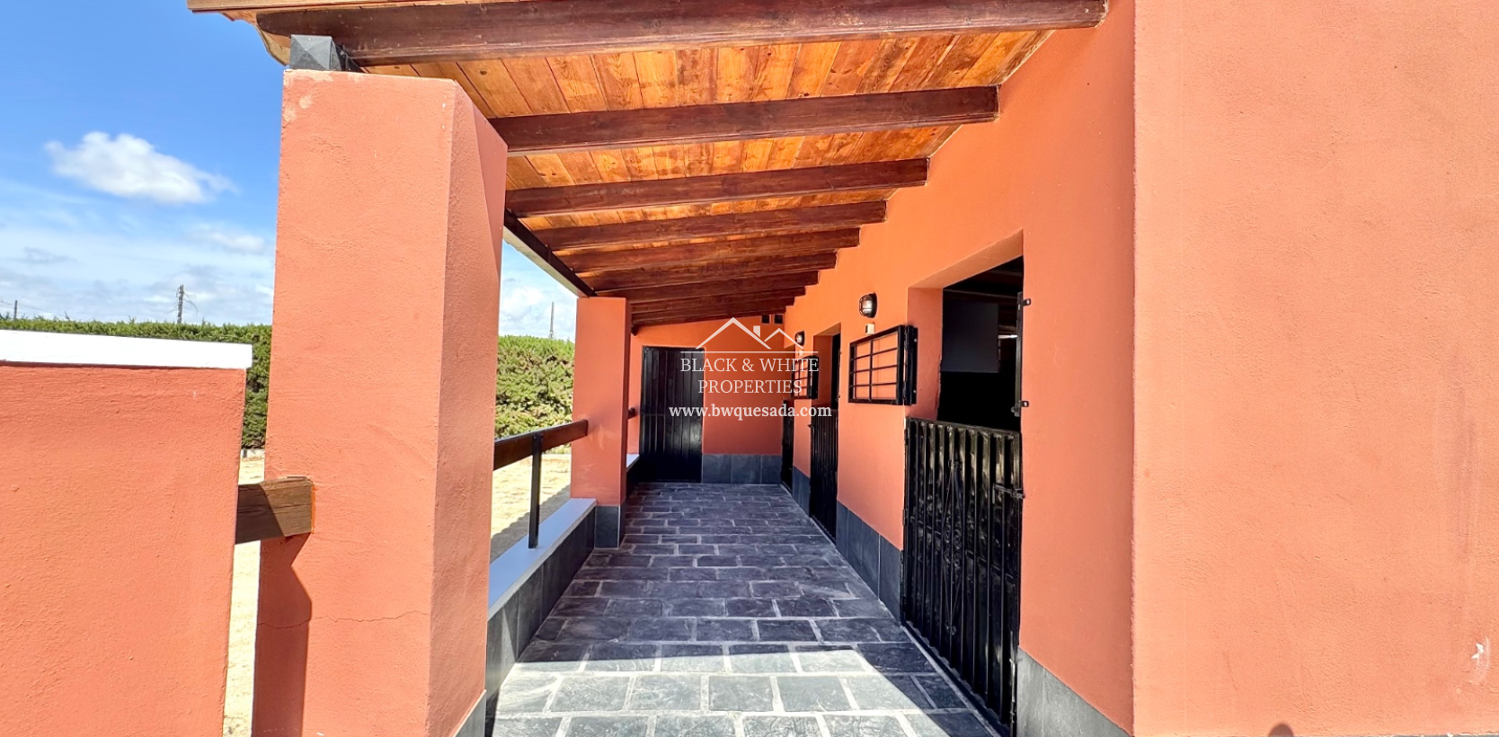 Resale - Finca - Las Heredades