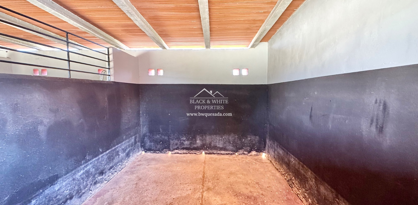 Resale - Finca - Las Heredades