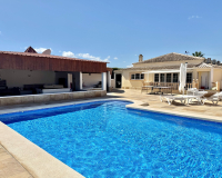 Resale - Finca - Las Heredades