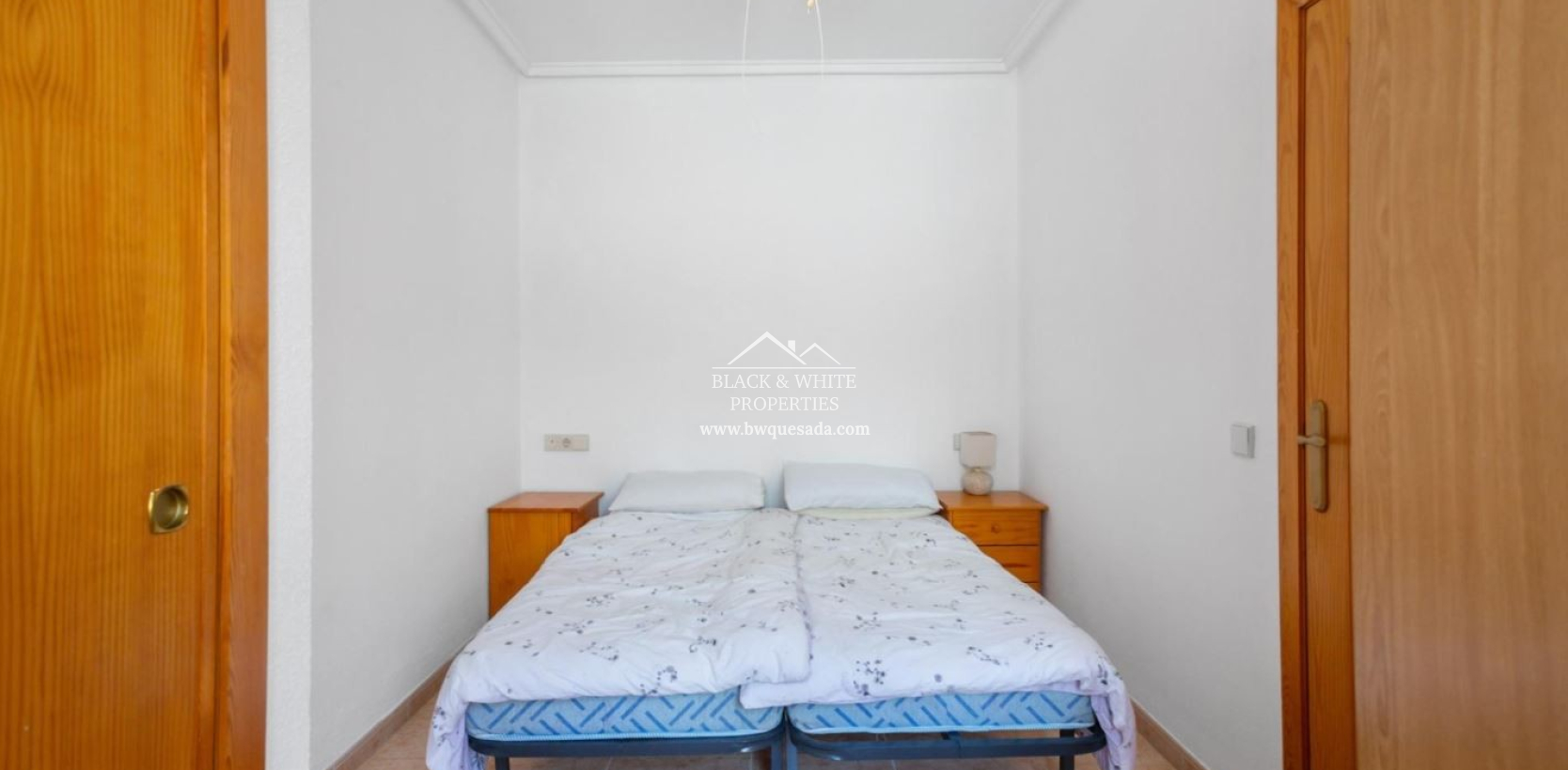 Resale - Ground Floor - Torrevieja - Acequion