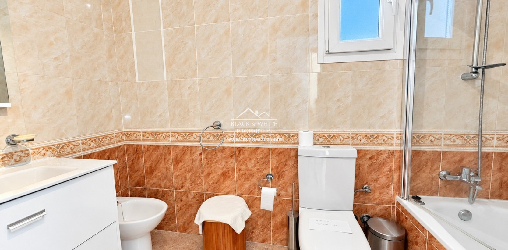 Resale - Miasto - La Marina