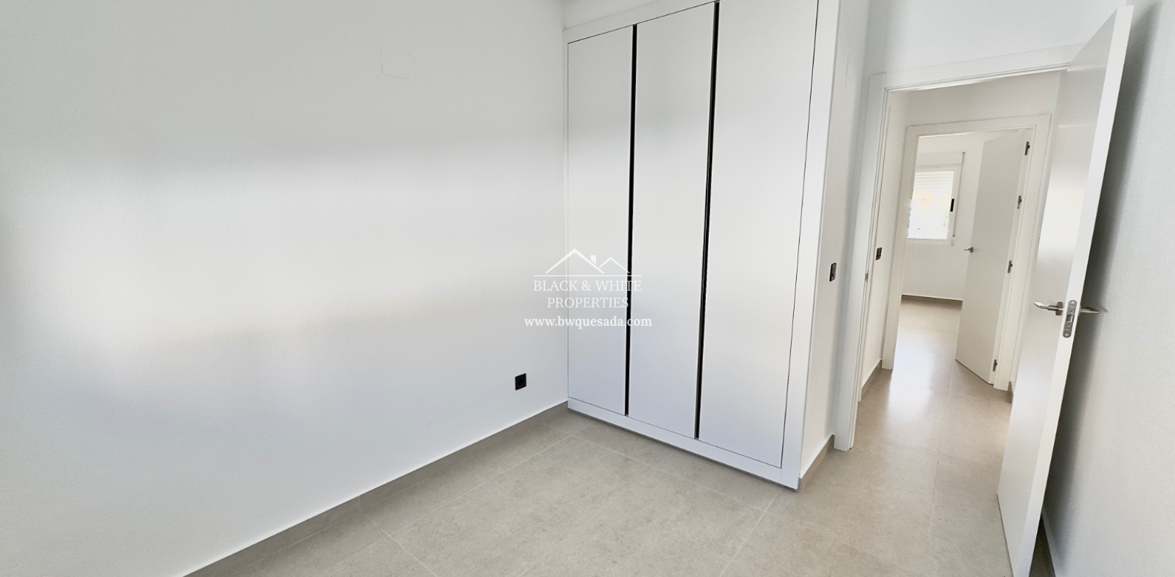 Resale - Miasto - Lo Crispin