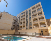 Resale - Niski poziom - Torrevieja