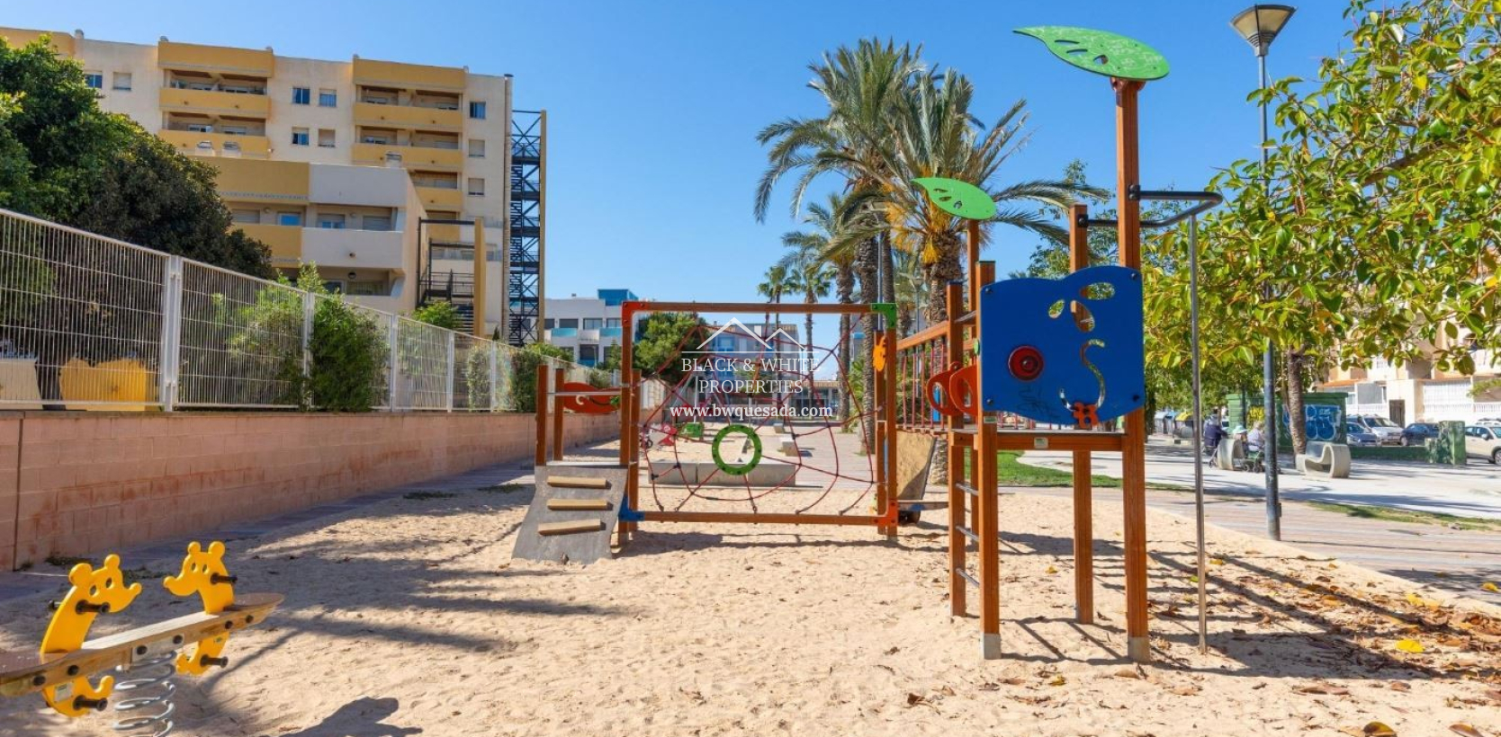 Resale - Niski poziom - Torrevieja