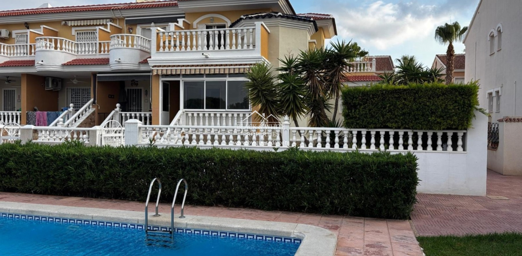 Resale - Pół - Kamienica  - Ciudad Quesada - Doña Pepa 