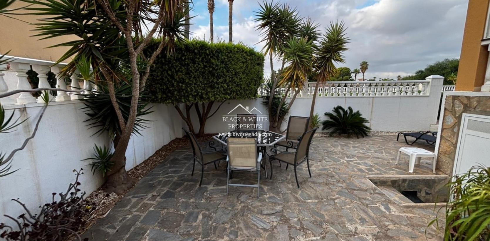 Resale - Semi - Detached Villa - Ciudad Quesada - Doña Pepa 