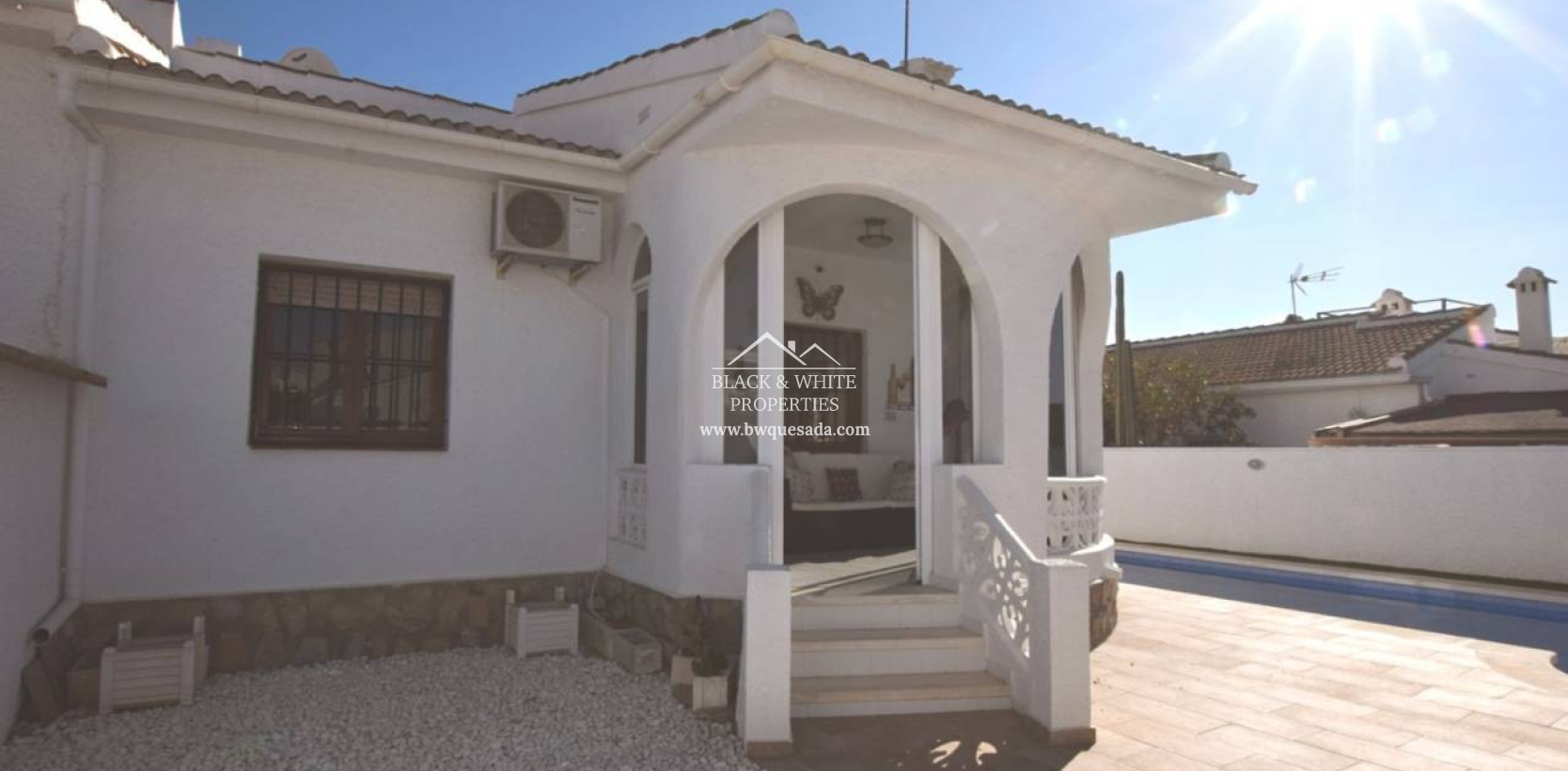 Resale - Semi - Detached Villa - Ciudad Quesada