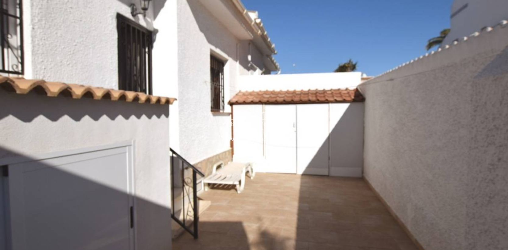 Resale - Semi - Detached Villa - Ciudad Quesada