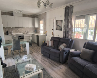 Resale - Semi - Detached Villa - Ciudad Quesada